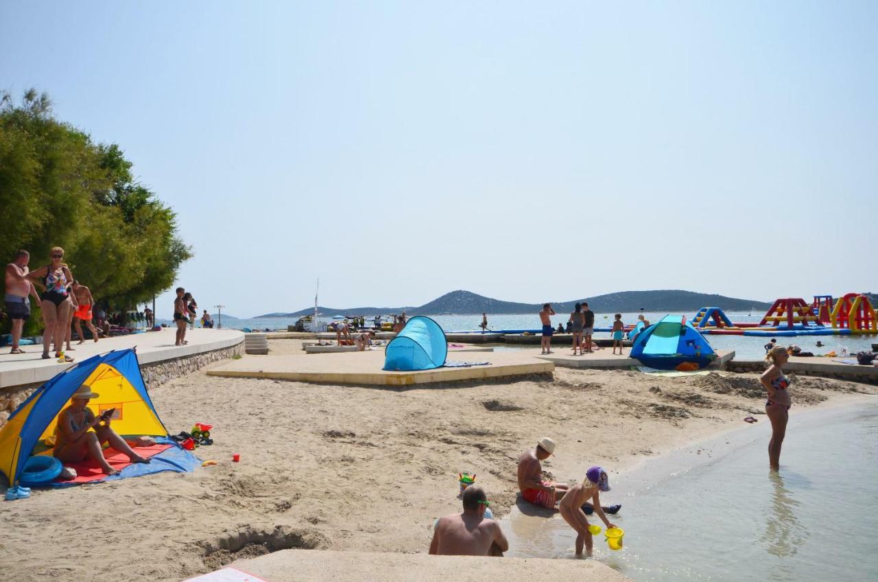 Apartments And Rooms On The Beach Vodice Bagian luar foto